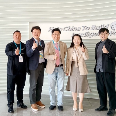 韩国X空调集团公司来访 现场参观并洽谈合作